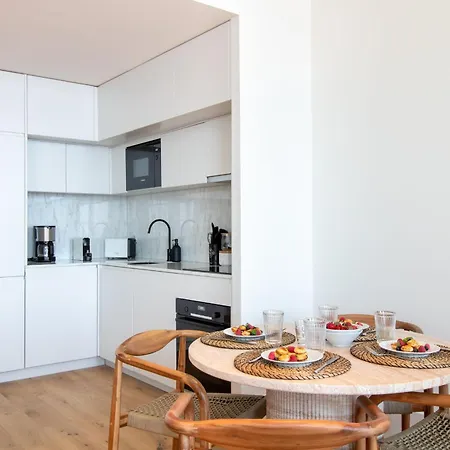 Seaside Oasis By Lovelystay Appartement