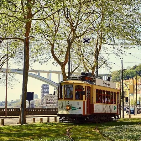 Apartamento Seaside Oasis By Lovelystay