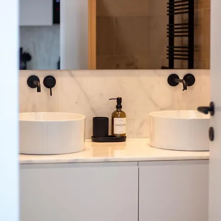 Seaside Oasis By Lovelystay Lägenhet *