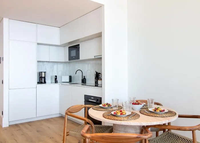 Seaside Oasis By Lovelystay Apartmán